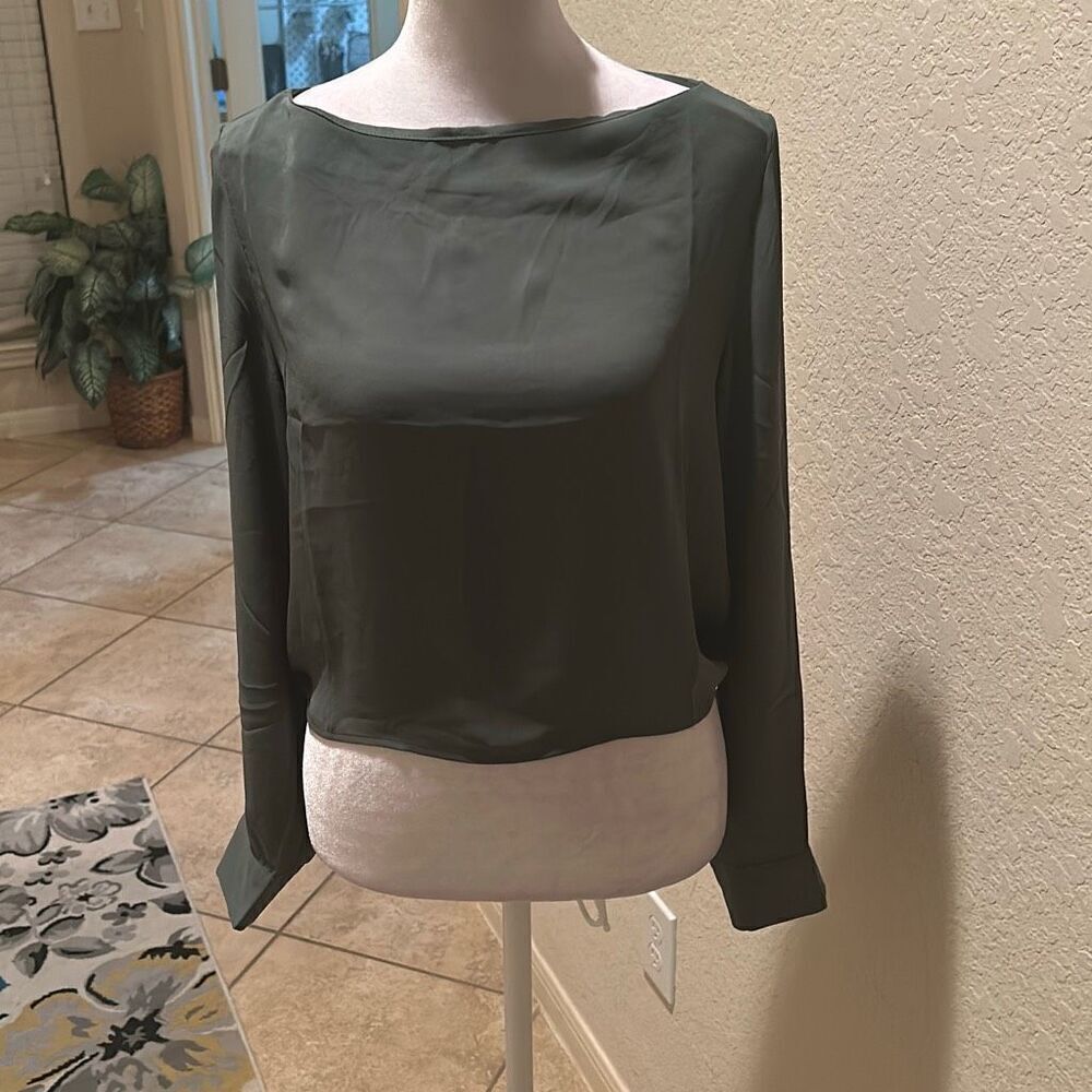 Krisa Women's S Open Back Boat Neck Blouse Dark Green Chiffon Top Contemporary